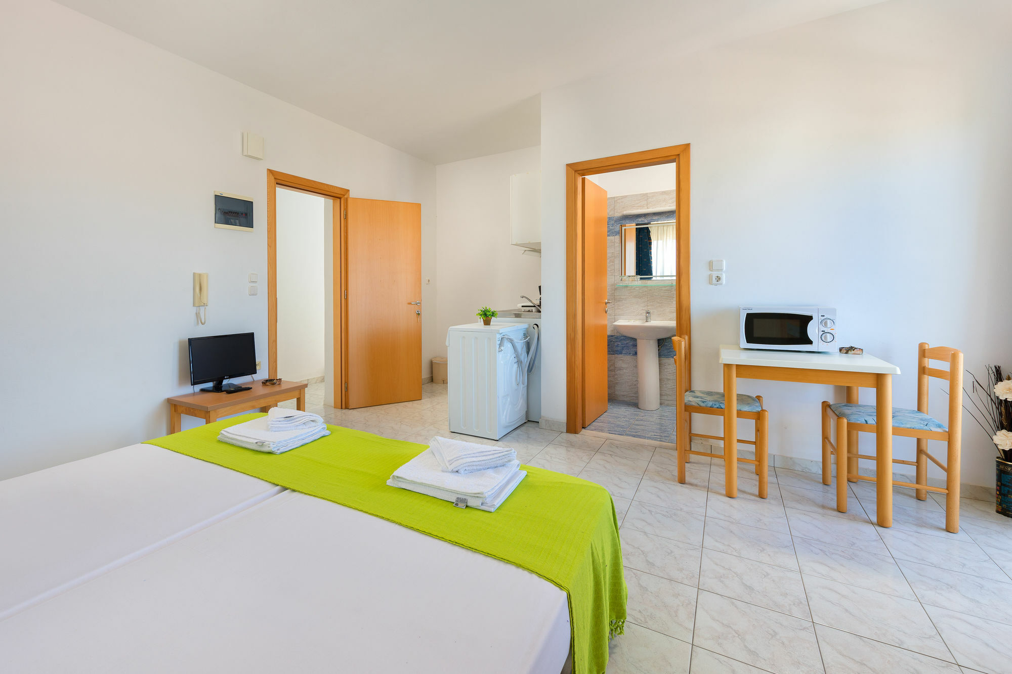 Yiannis Apartments Rhodes City Buitenkant foto